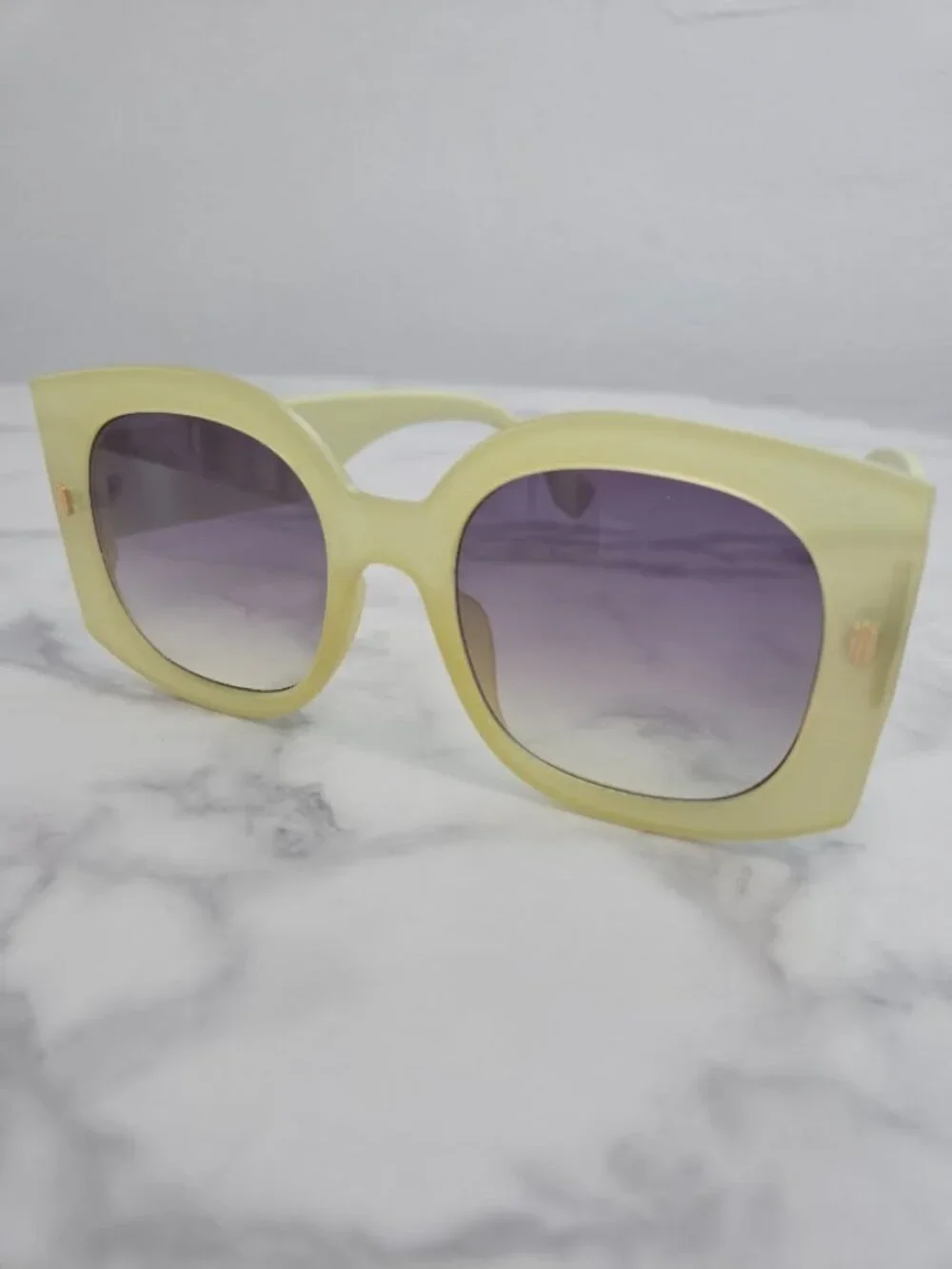 Oversized Square Sunglasses Pastel Lime Green Yellow Frame Gradient Lens - Picture 2 of 13